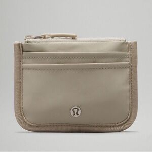 Lululemon True Identity Card Case NWT Raw Linen SOLD OUT